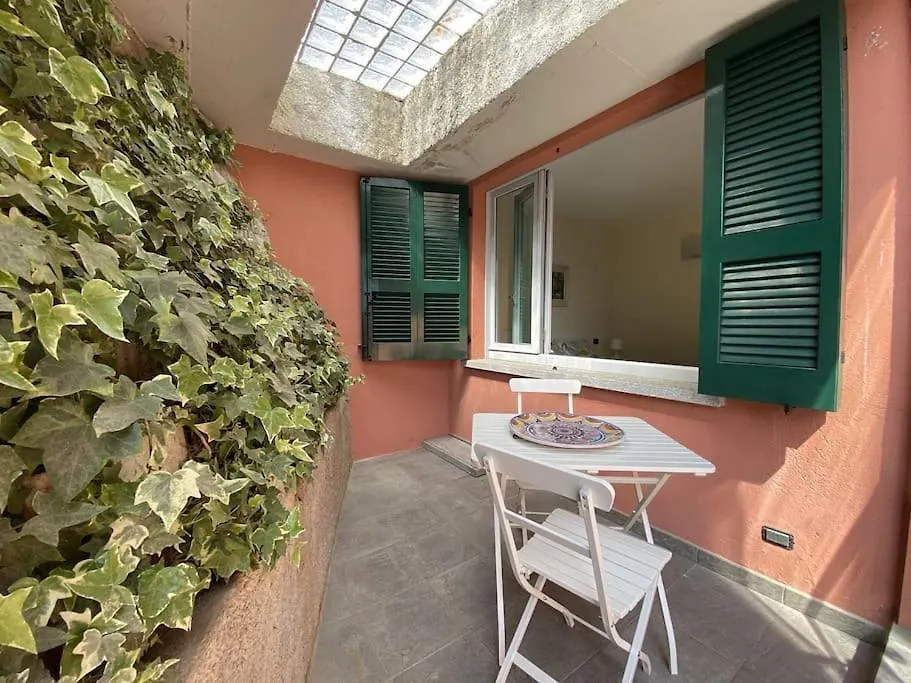 San Sisinio Apartment 阿尔杰尼奥